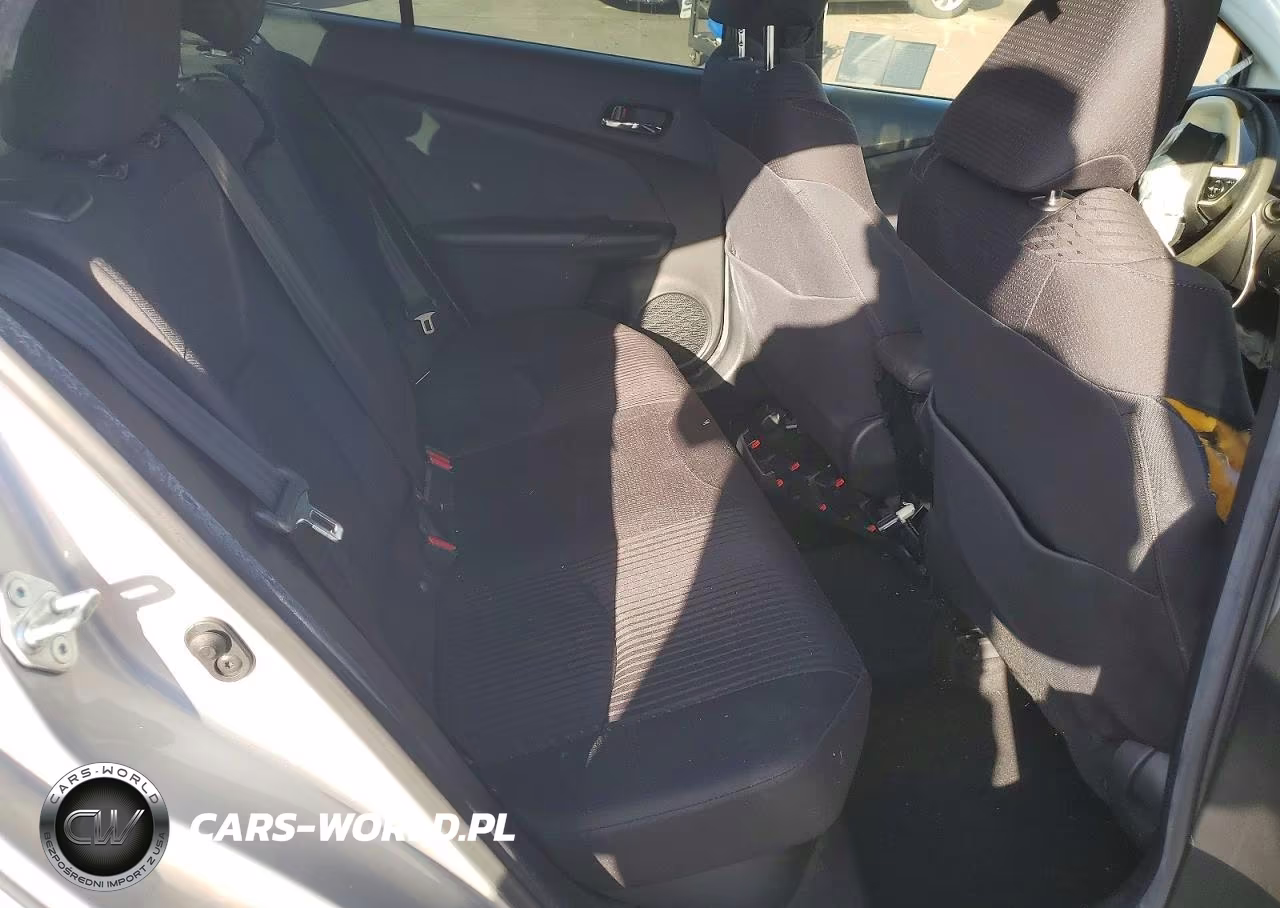 2017 Toyota Prius Two VIN:JTDKBRFU0H3036248 - 10