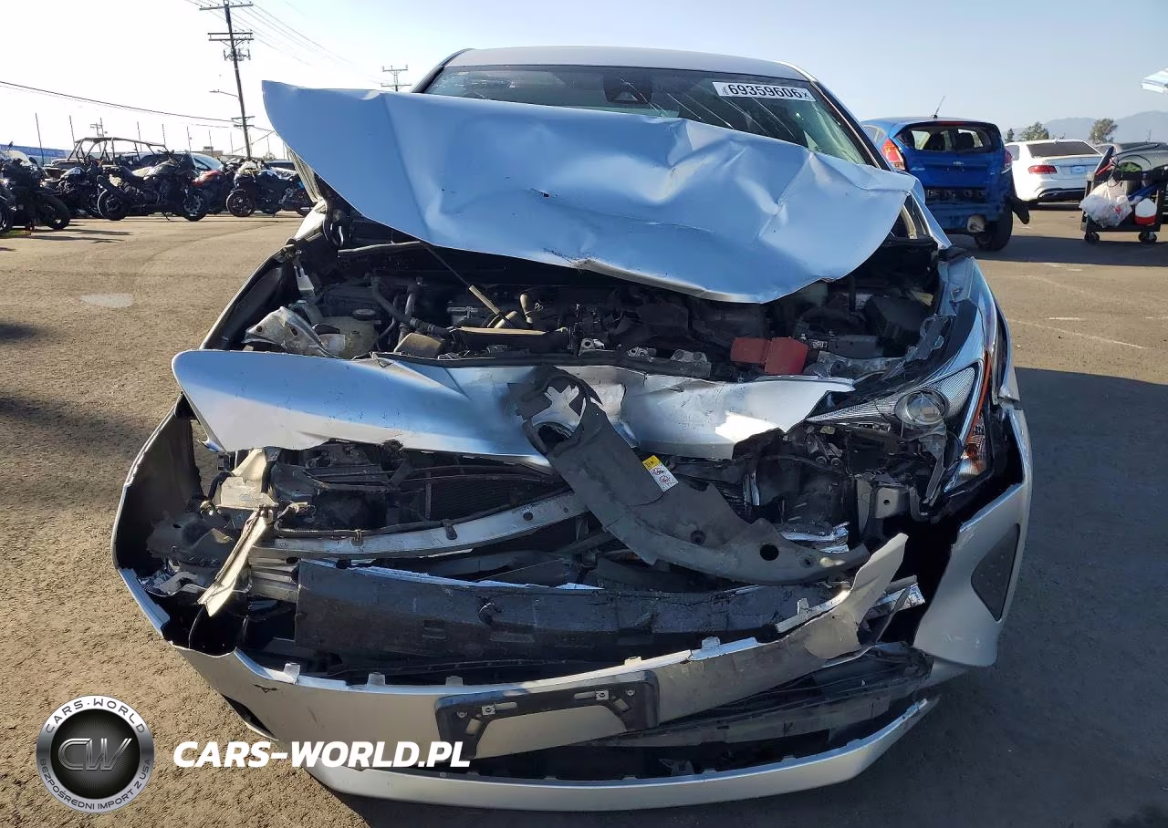 2017 Toyota Prius Two VIN:JTDKBRFU0H3036248 - 5
