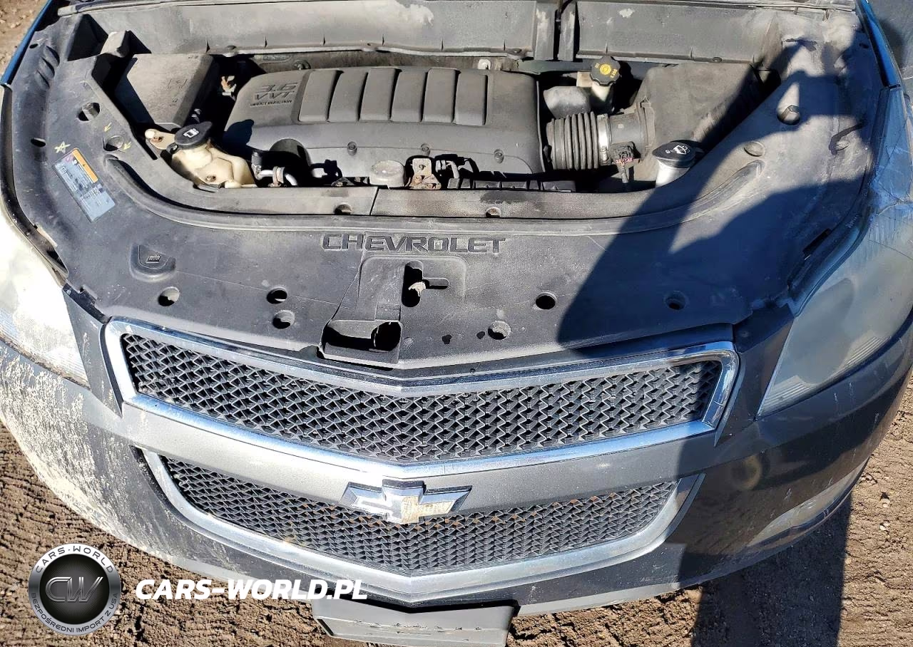 2011 Chevrolet Traverse Lt VIN:1GNKRGED2BJ235829 - 12
