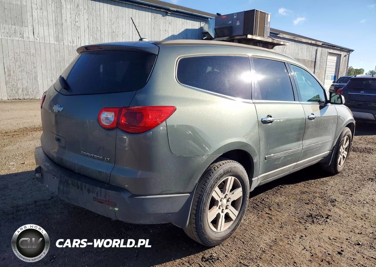 2011 Chevrolet Traverse Lt VIN:1GNKRGED2BJ235829 - 3
