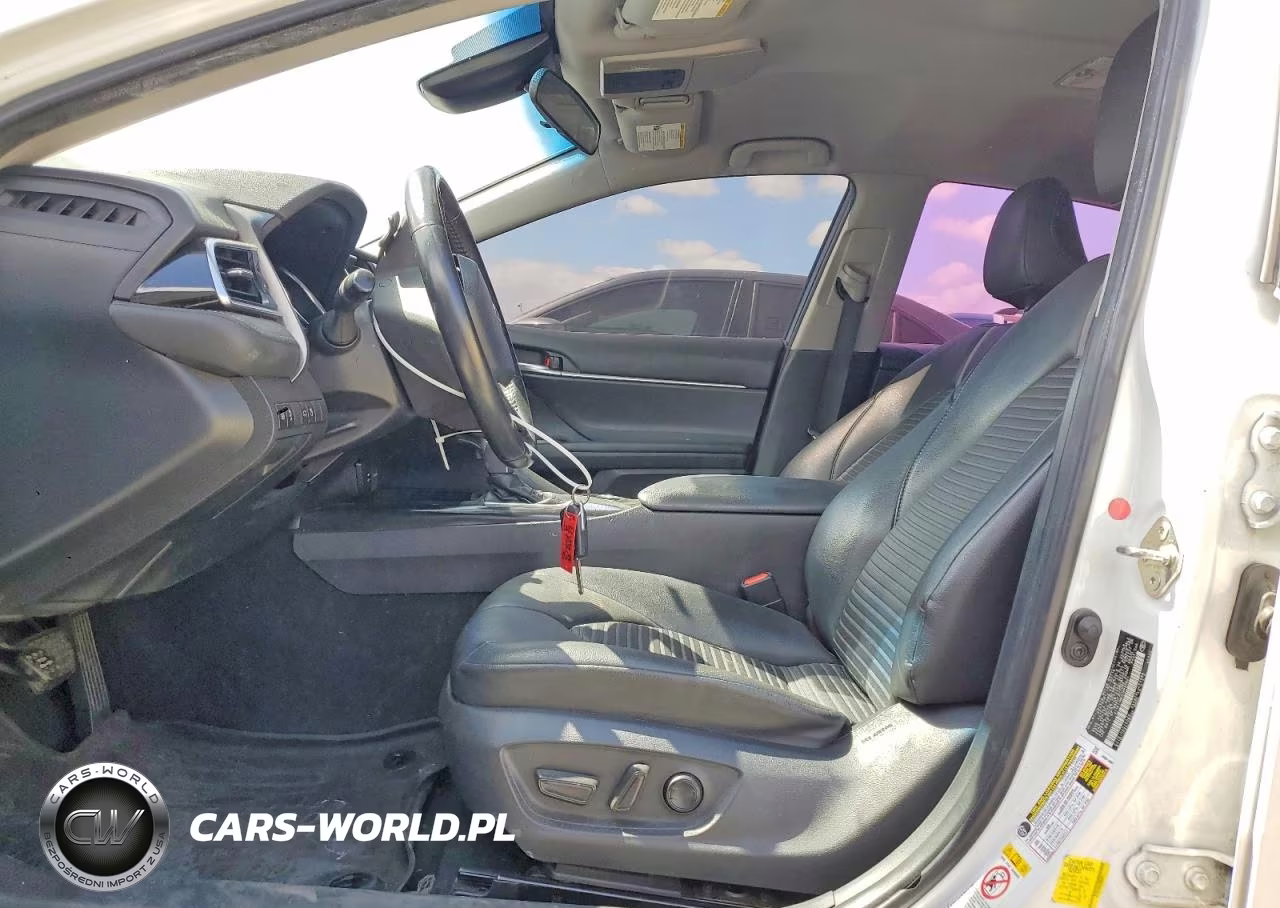 2018 Toyota Camry Se VIN:4T1B11HK2JU602891 - 7
