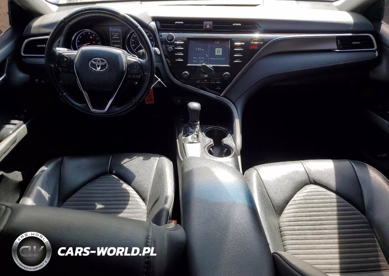 2018 Toyota Camry Se VIN:4T1B11HK2JU602891 - 8
