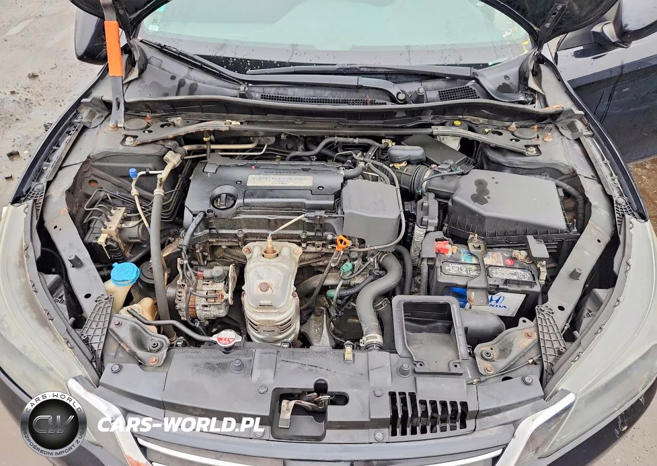 2015 Honda Accord Sport VIN:1HGCR2F58FA036797 - 11