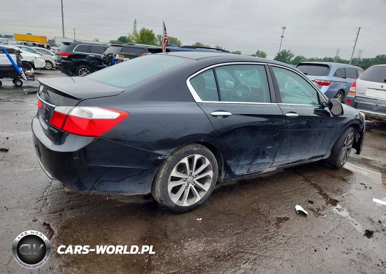2015 Honda Accord Sport VIN:1HGCR2F58FA036797 - 3