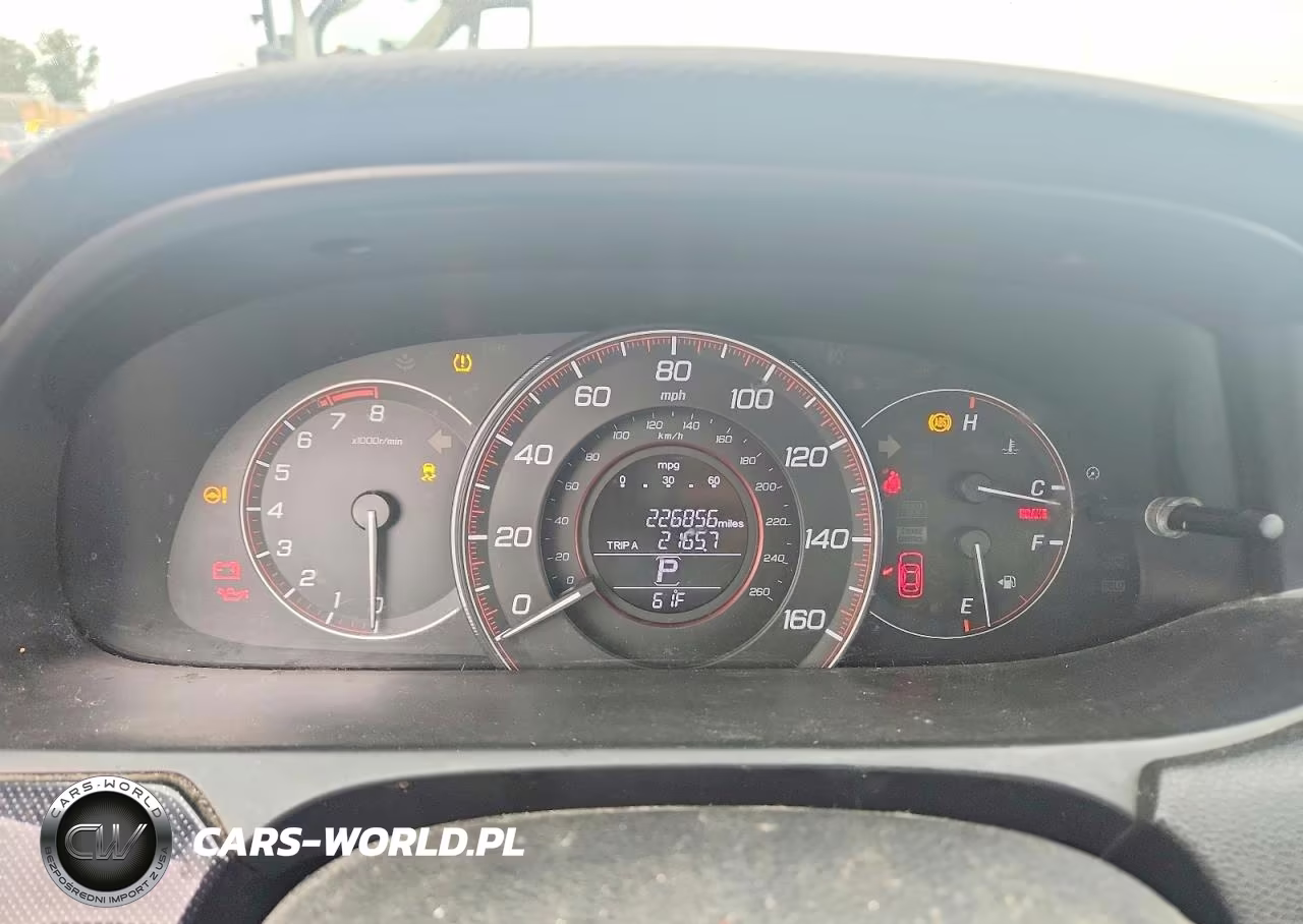 2015 Honda Accord Sport VIN:1HGCR2F58FA036797 - 9