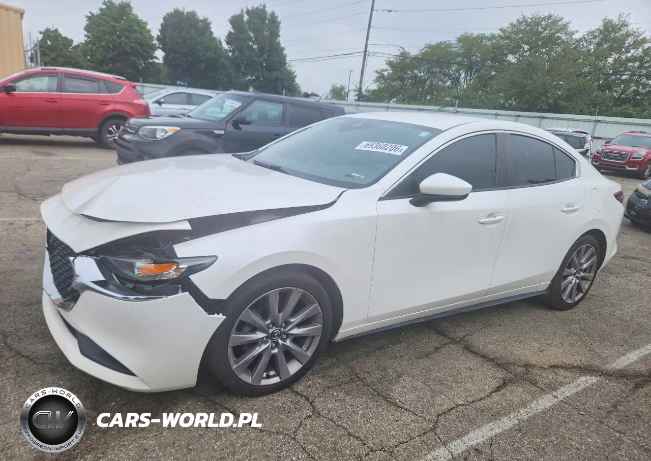 2020 Mazda 3 Select