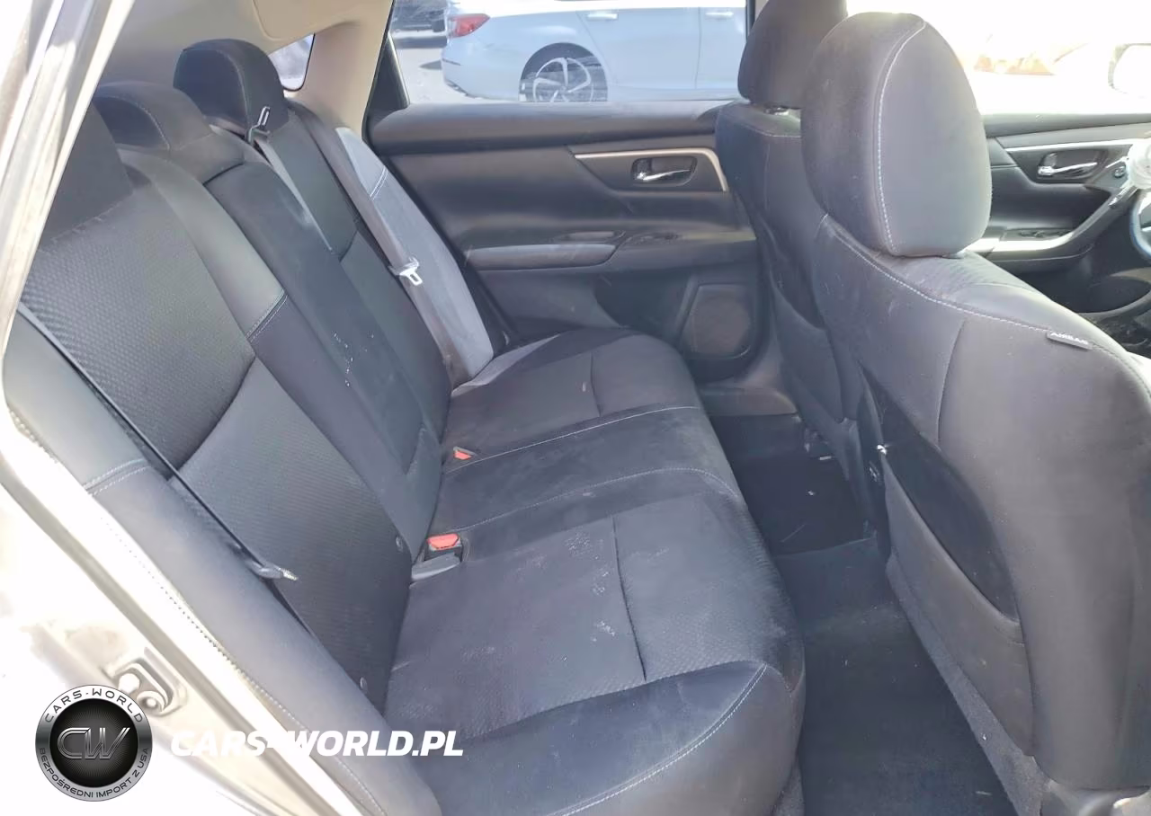 2018 Nissan Altima 2.5 Sr VIN:1N4AL3AP8JC129263 - 10