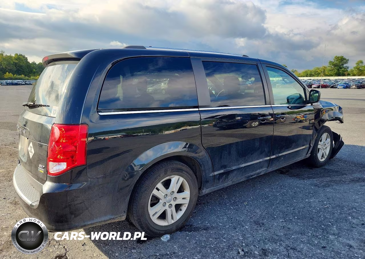 2019 Dodge Grand Caravan Sxt VIN:2C4RDGCG5KR776310 - 3