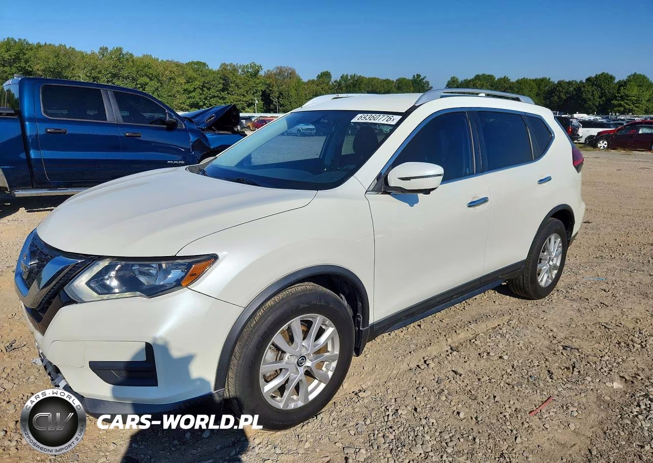 2017 Nissan Rogue Sv
