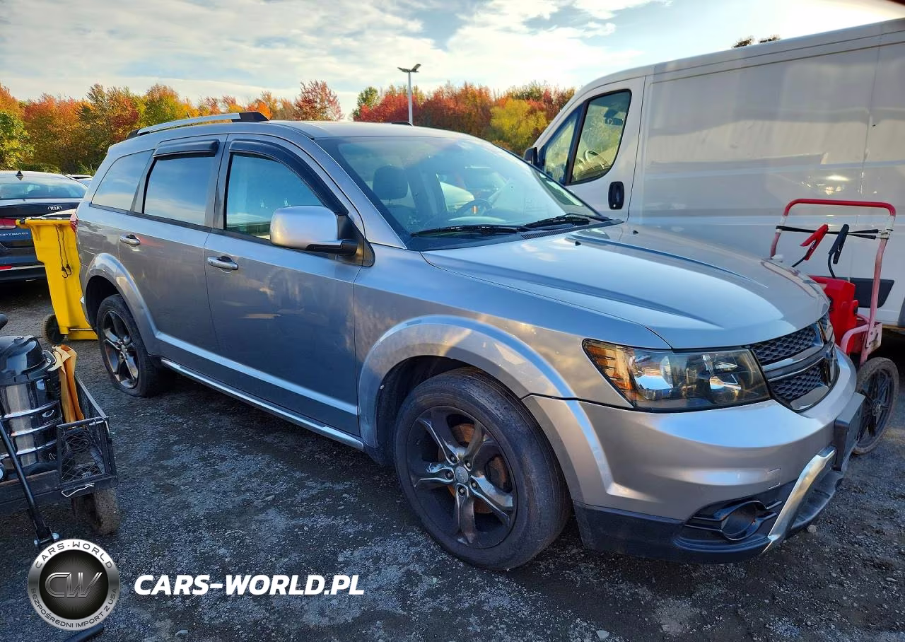 2015 Dodge Journey Crossroad VIN:3C4PDDGG0FT740527 - 4