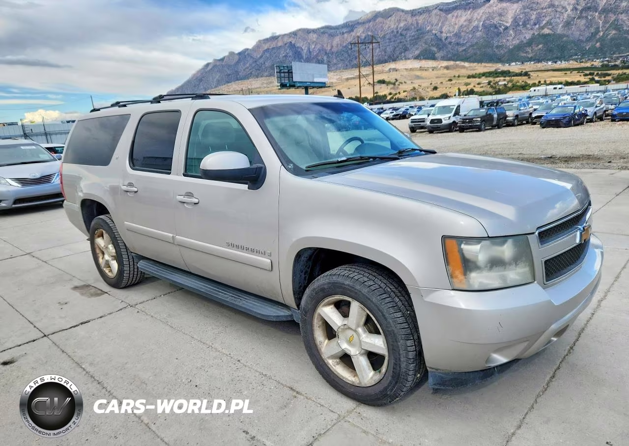 2007 Chevrolet Suburban K1500 VIN:3GNFK16347G181032 - 4