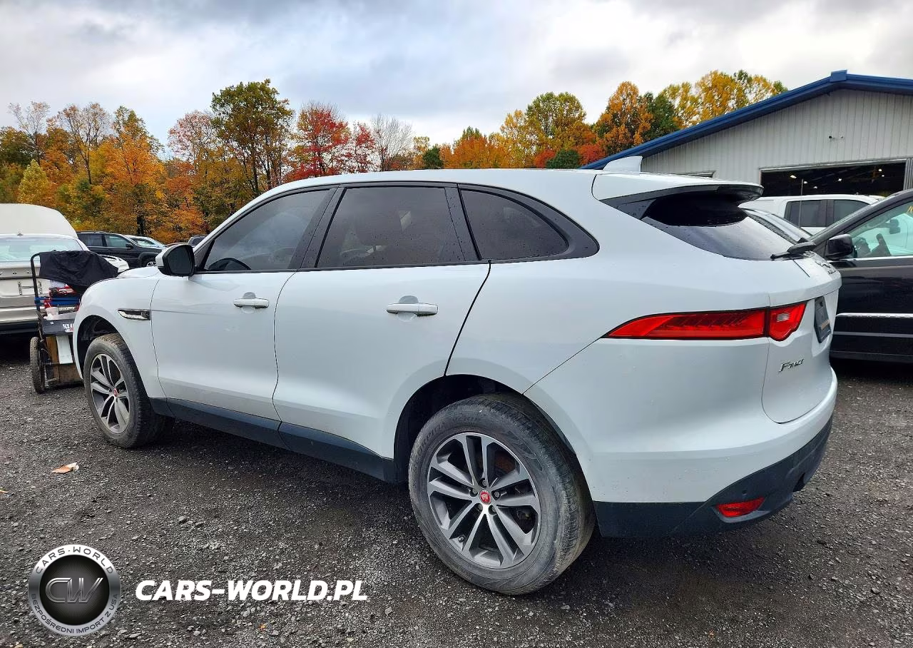 2017 Jaguar F-Pace Premium VIN:SADCJ2BV5HA063961 - 2