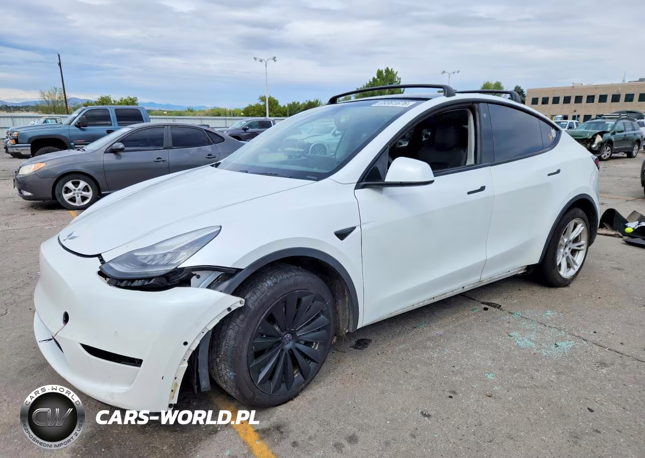 2020 Tesla Model Y – zdjęcie 1 z 13