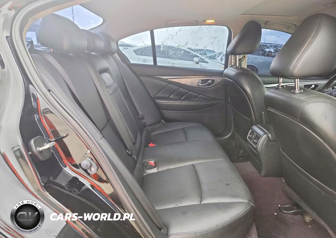2016 Infiniti Q50 3.0T Premium VIN:JN1EV7ARXGM343532 - 10