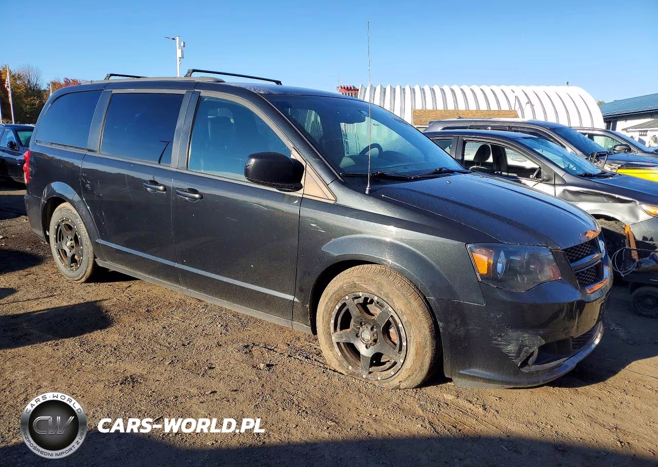 2018 Dodge Grand Caravan Gt VIN:2C4RDGEG5JR241067 - 4