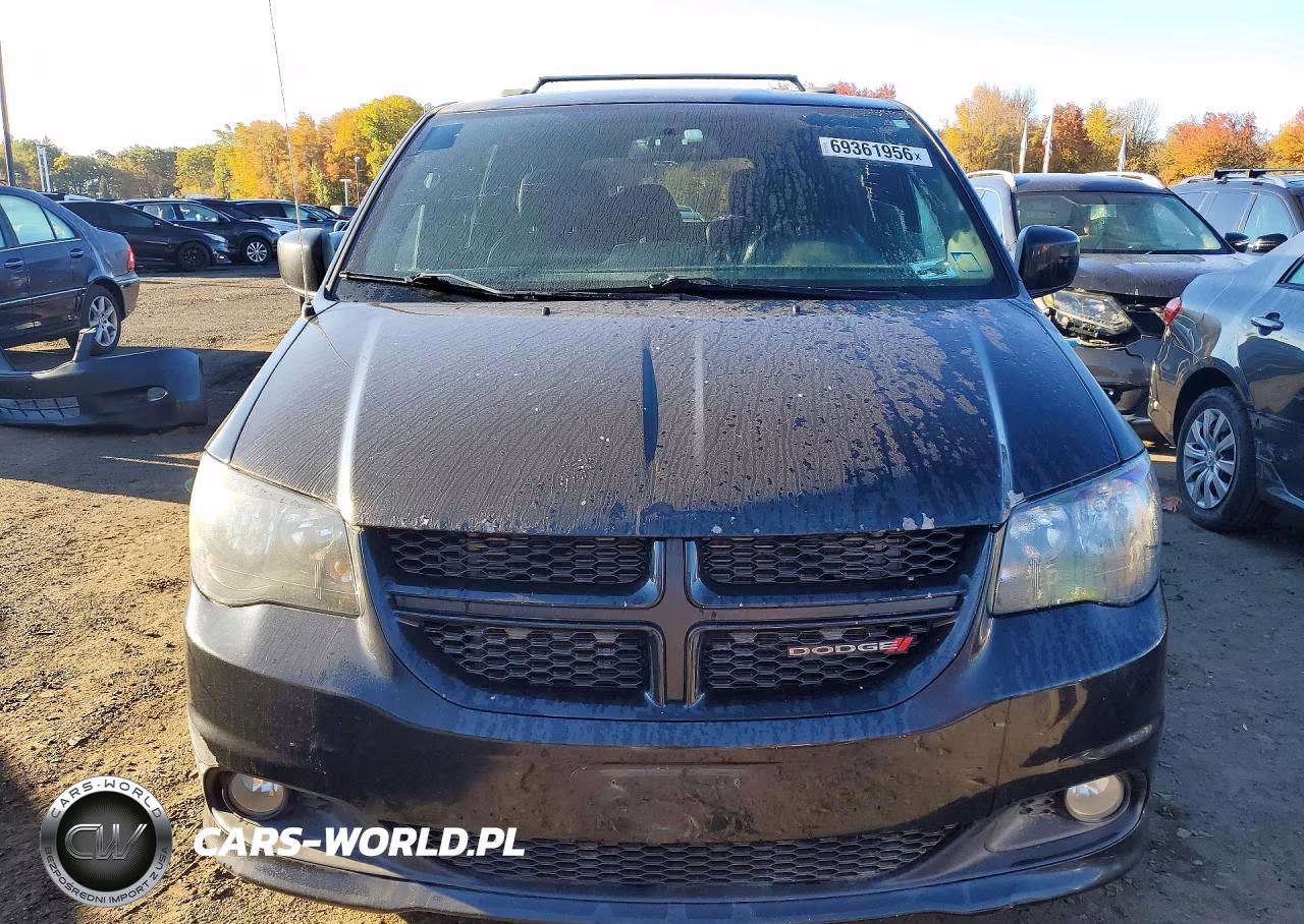2018 Dodge Grand Caravan Gt VIN:2C4RDGEG5JR241067 - 5