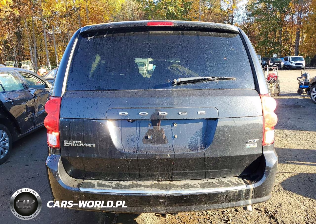 2018 Dodge Grand Caravan Gt VIN:2C4RDGEG5JR241067 - 6