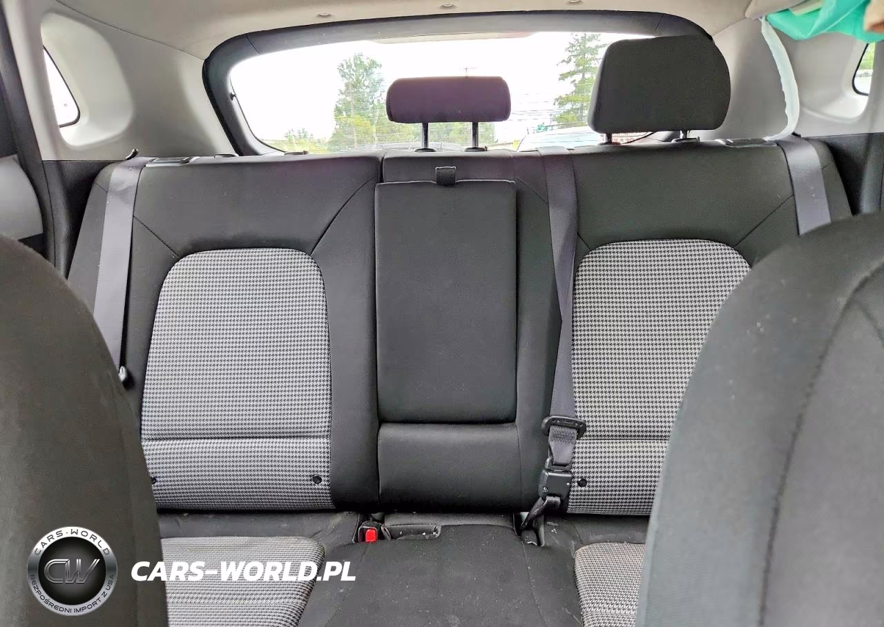 2020 Hyundai Kona Sel VIN:KM8K2CAA7LU483037 - 10