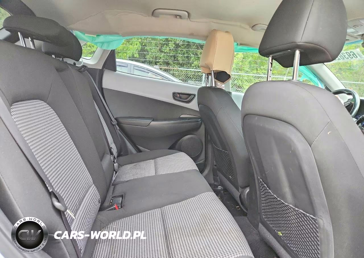 2020 Hyundai Kona Sel VIN:KM8K2CAA7LU483037 - 11
