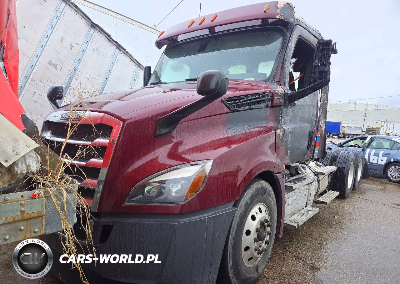 2020 Freightliner Cascadia 126 Semi Truck VIN:1FUJHLDV2LLLL1761 - 1