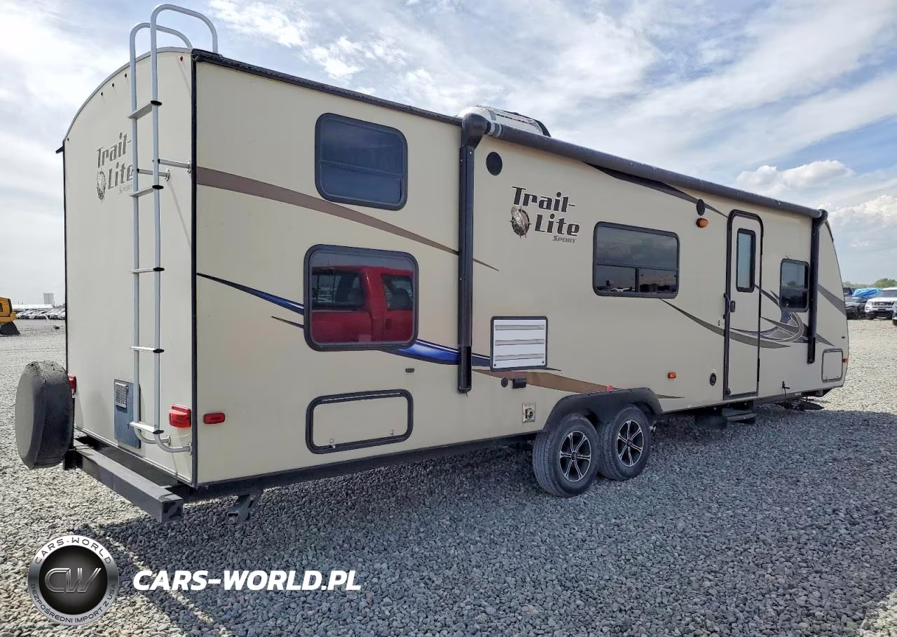 2013 R-Vision Trail Lite Camper VIN:51V1M1K24DE450299 - 4