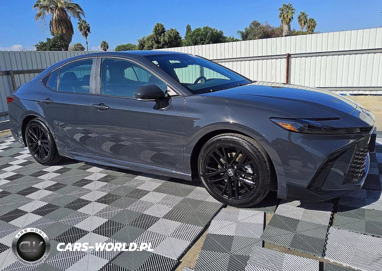 2026 Toyota Camry Se VIN:4T1DAACKXTU691239 - 4