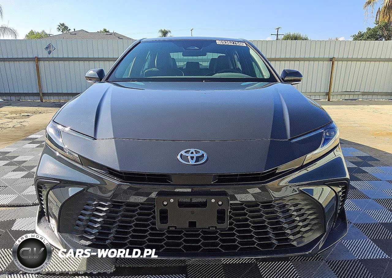 2026 Toyota Camry Se VIN:4T1DAACKXTU691239 - 5