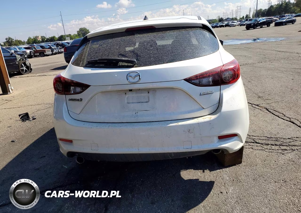 2017 Mazda 3 Touring VIN:3MZBN1L7XHM126073 - 6