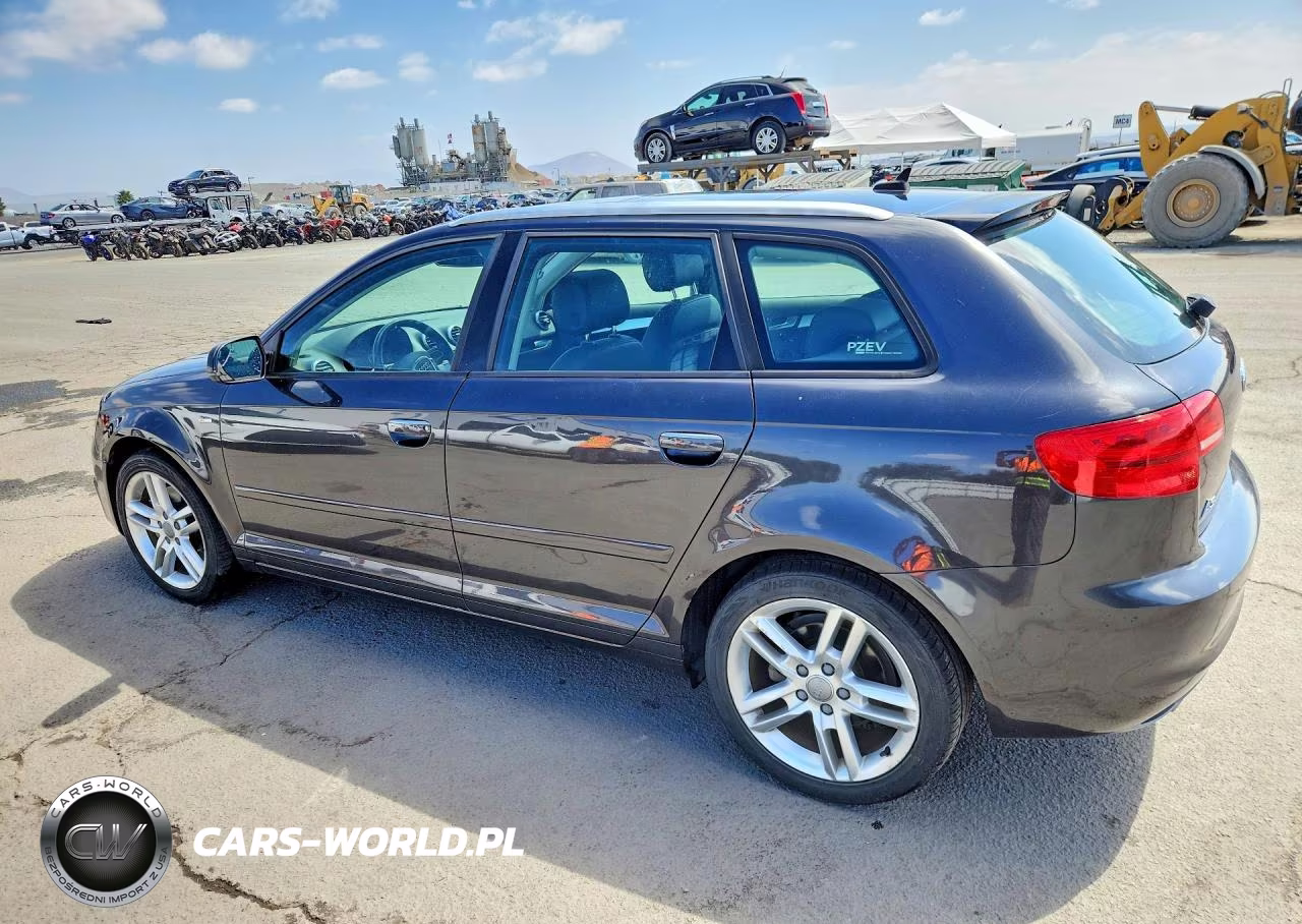 2011 Audi A3 Premium Plus VIN:WAUPEAFM2BA077513 - 2
