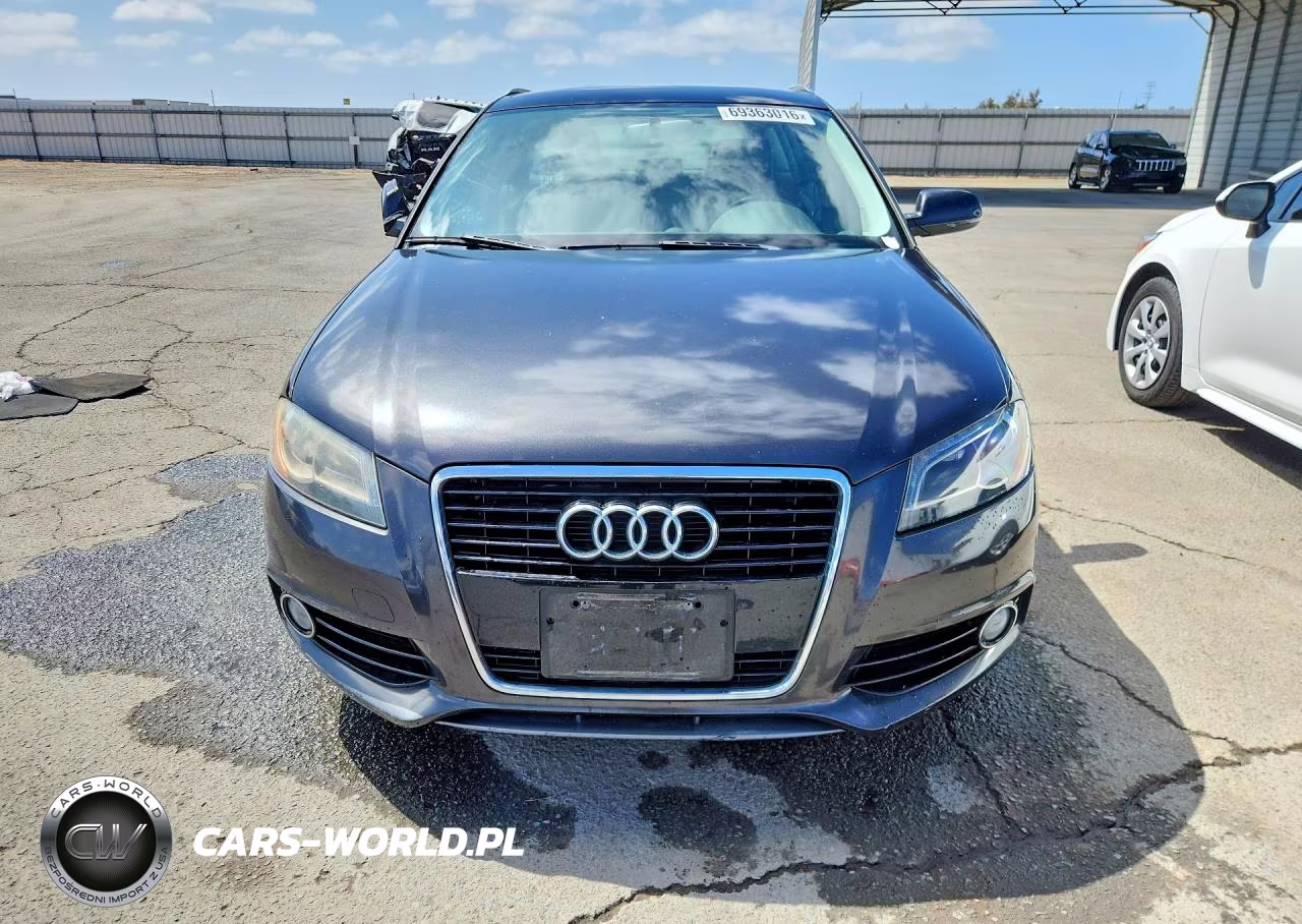 2011 Audi A3 Premium Plus VIN:WAUPEAFM2BA077513 - 5