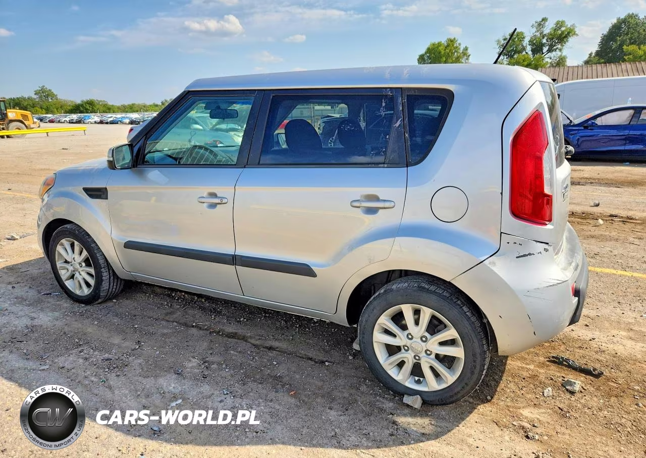 2012 Kia Soul + VIN:KNDJT2A60C7378812 - 2