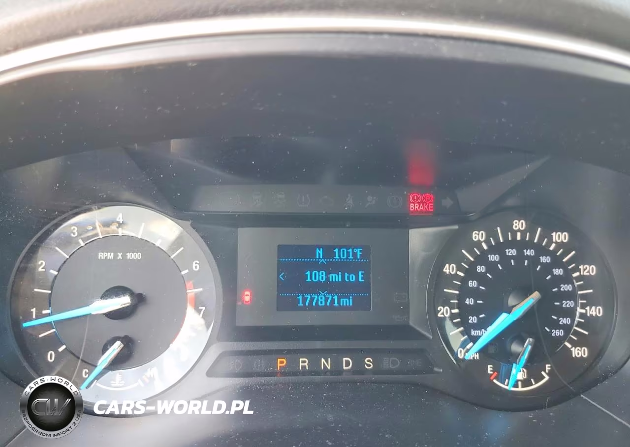 2014 Ford Fusion S VIN:1FA6P0G77E5407239 - 9
