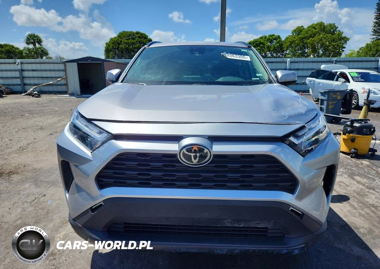 2025 Toyota Rav4 Xle VIN:2T3W1RFV6SC329820 - 5