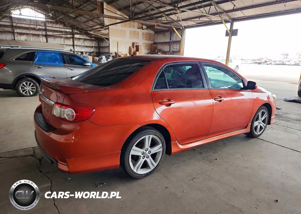 2013 Toyota Corolla S Special Edition VIN:2T1BU4EE0DC074183 - 3