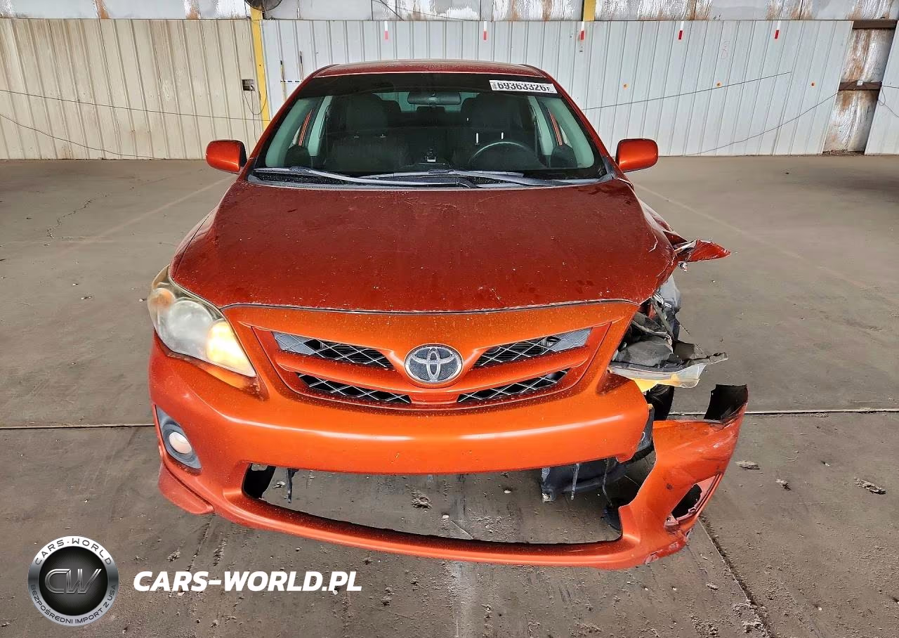 2013 Toyota Corolla S Special Edition VIN:2T1BU4EE0DC074183 - 5