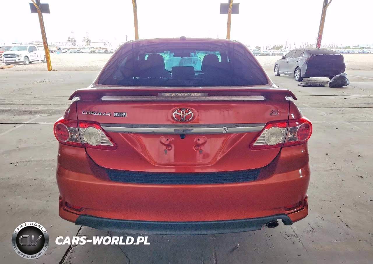 2013 Toyota Corolla S Special Edition VIN:2T1BU4EE0DC074183 - 6