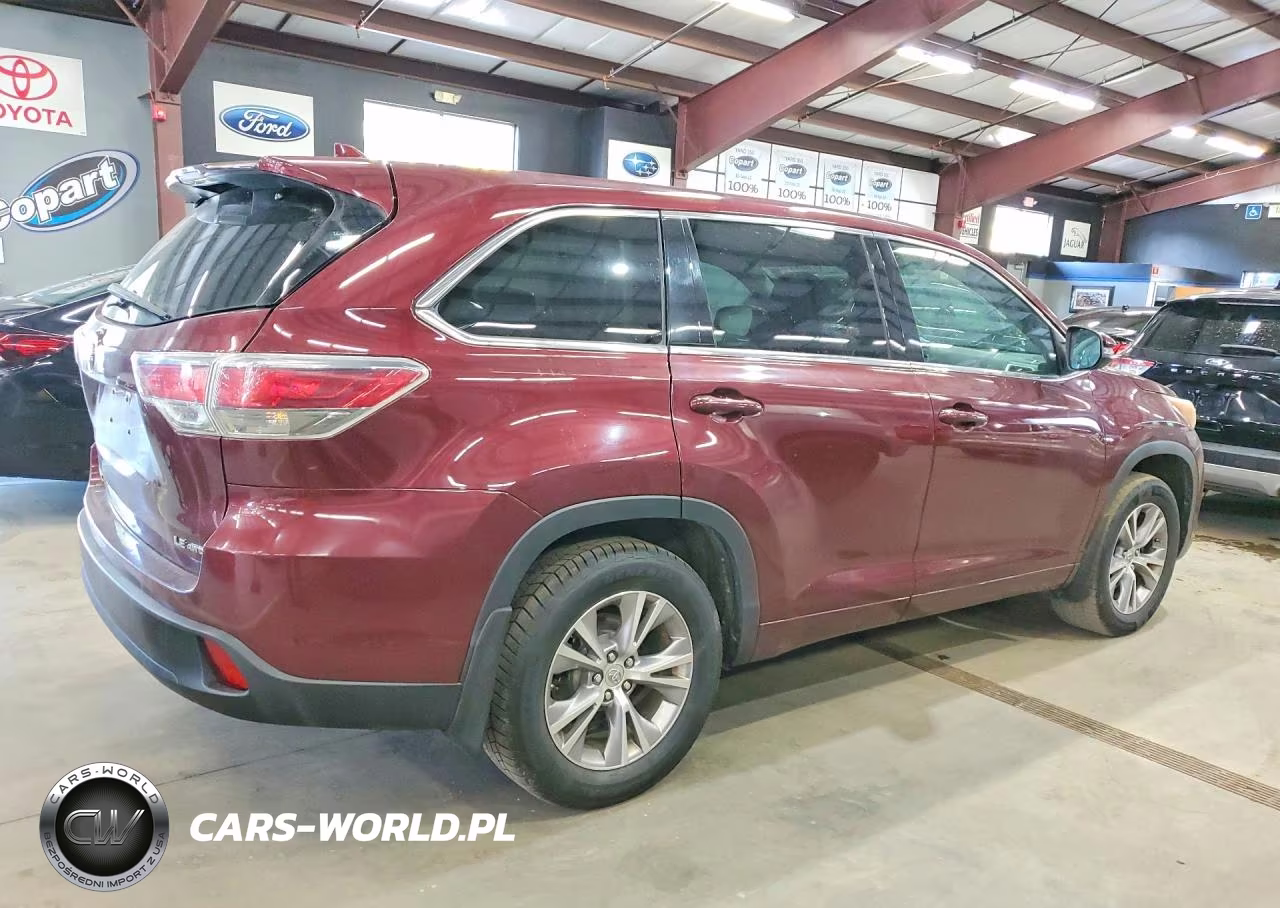 2015 Toyota Highlander Le Plus VIN:5TDBKRFH8FS194321 - 3
