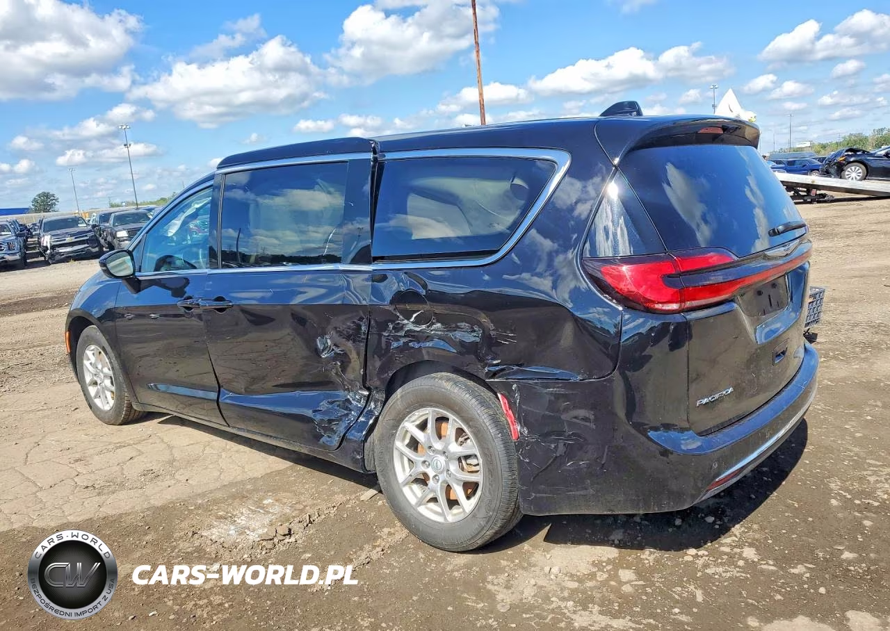 2025 Chrysler Pacifica Select VIN:2C4RC1BG4SR569845 - 2