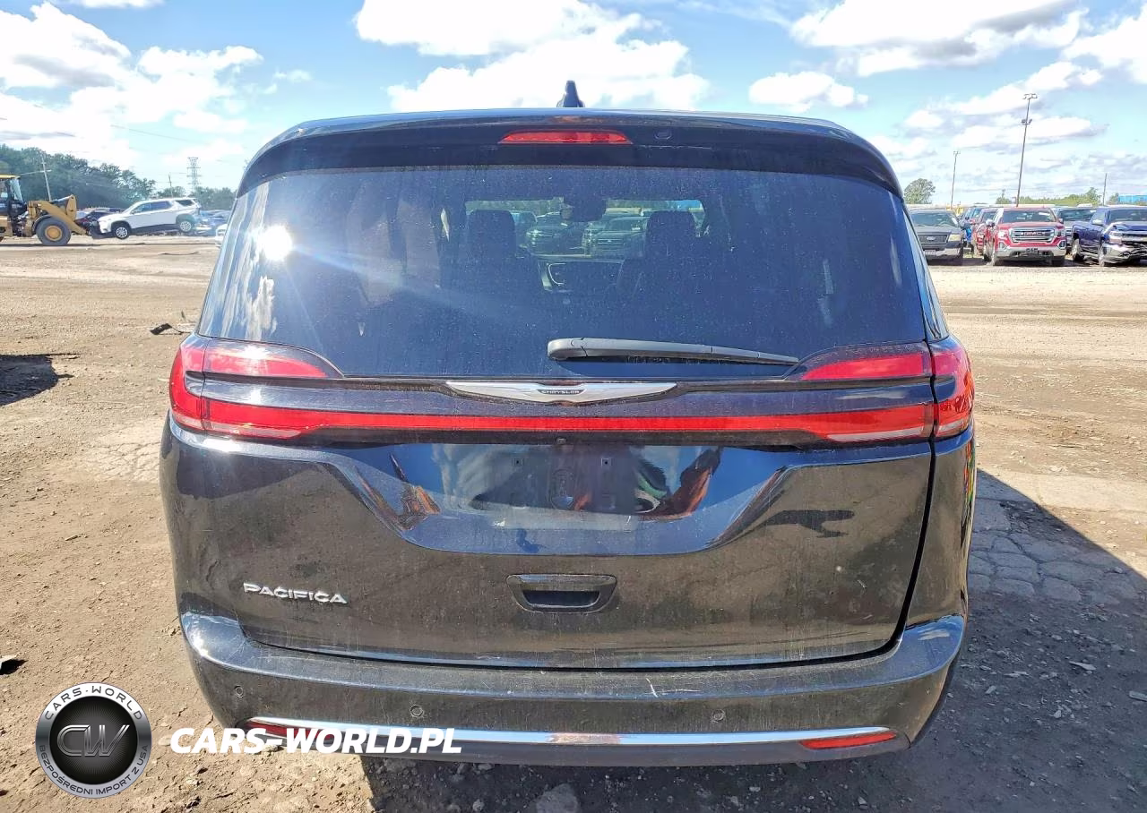 2025 Chrysler Pacifica Select VIN:2C4RC1BG4SR569845 - 6