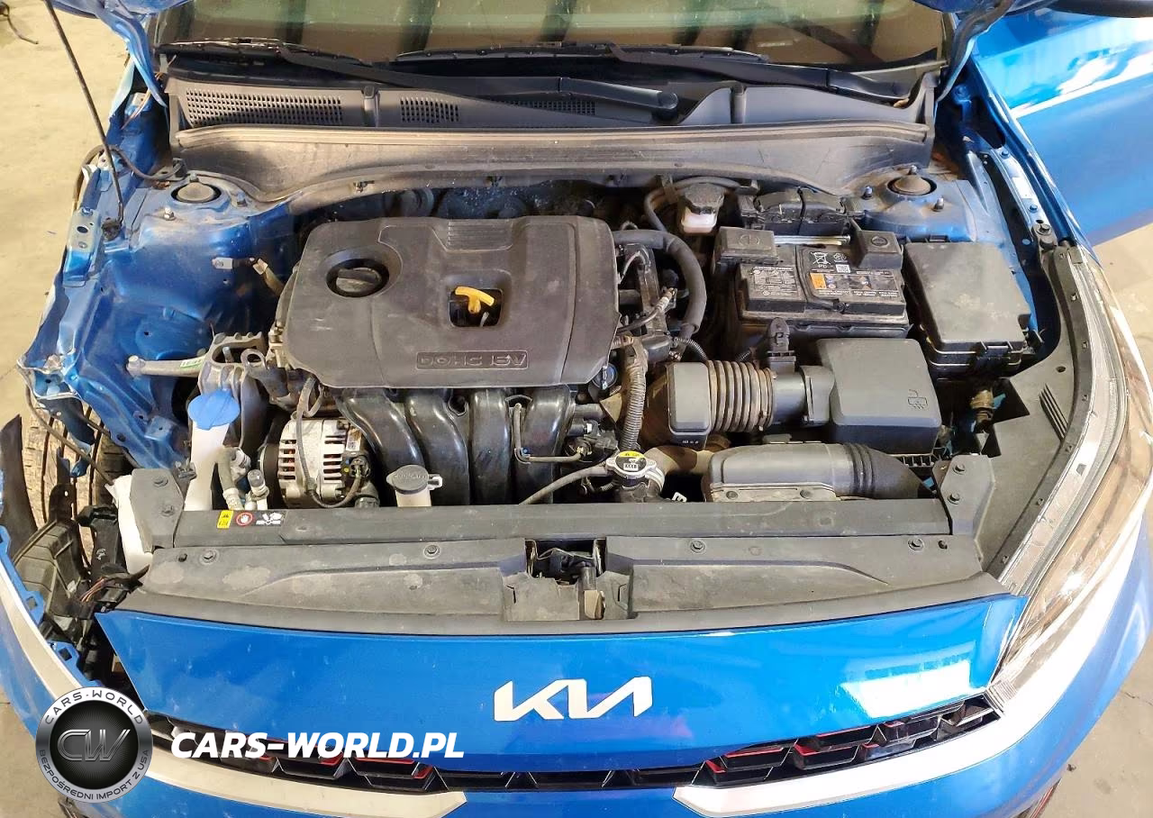 2024 Kia Forte Gt Line VIN:3KPF54AD4RE727859 - 11