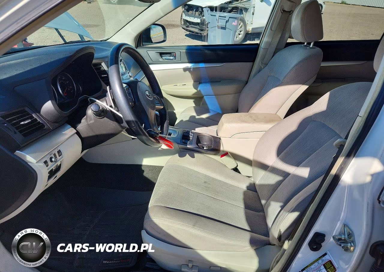 2013 Subaru Outback 2.5I Premium VIN:4S4BRBGC0D3304746 - 7
