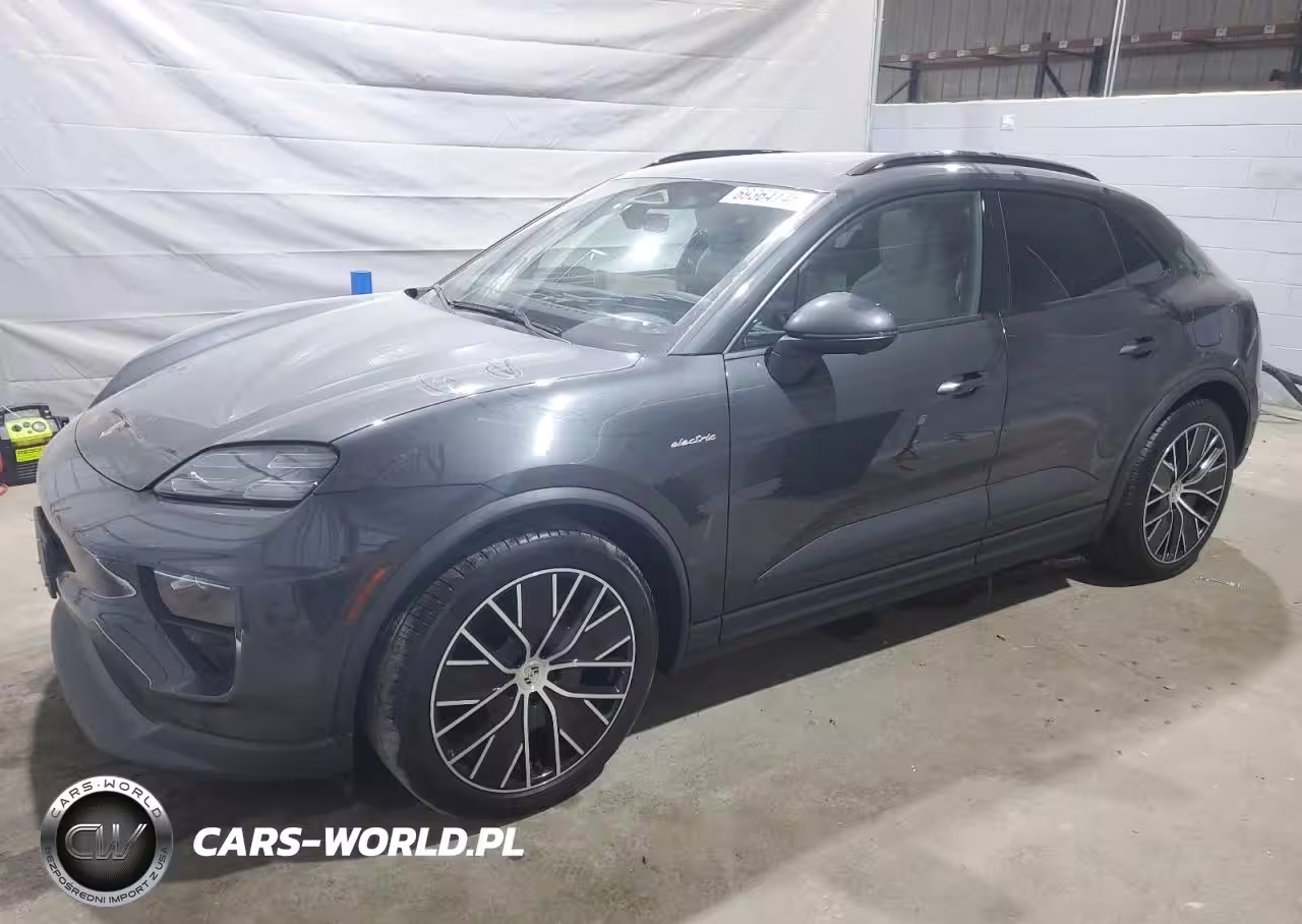 2024 Porsche Macan 4