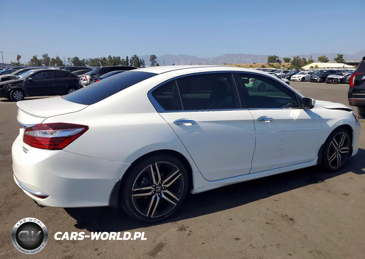 2017 Honda Accord Sport Special Edition VIN:1HGCR2F11HA030338 - 3