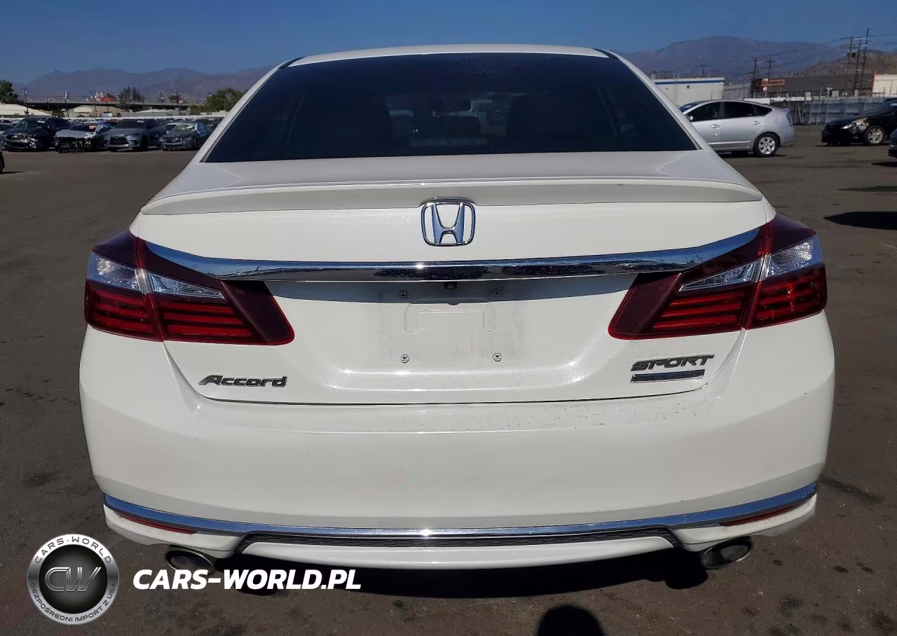 2017 Honda Accord Sport Special Edition VIN:1HGCR2F11HA030338 - 6