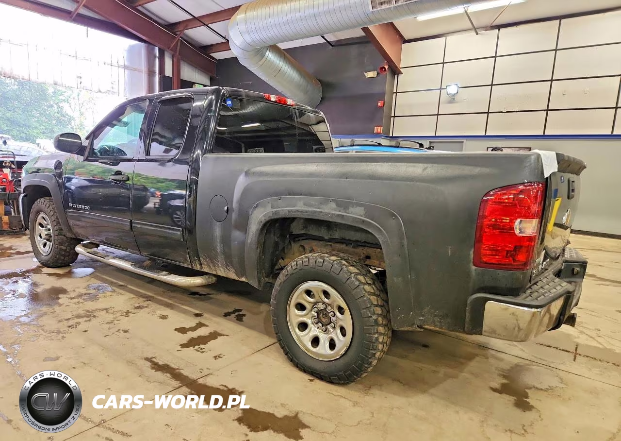 2011 Chevrolet Silverado C1500 Ls VIN:1GCRCREA7BZ423029 - 2