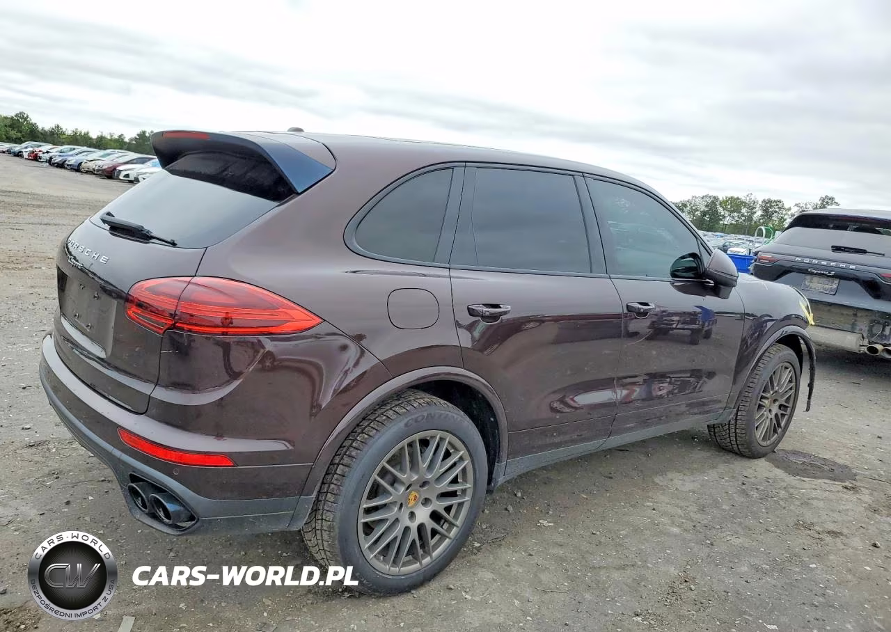 2017 Porsche Cayenne VIN:WP1AA2A21HKA88200 - 3