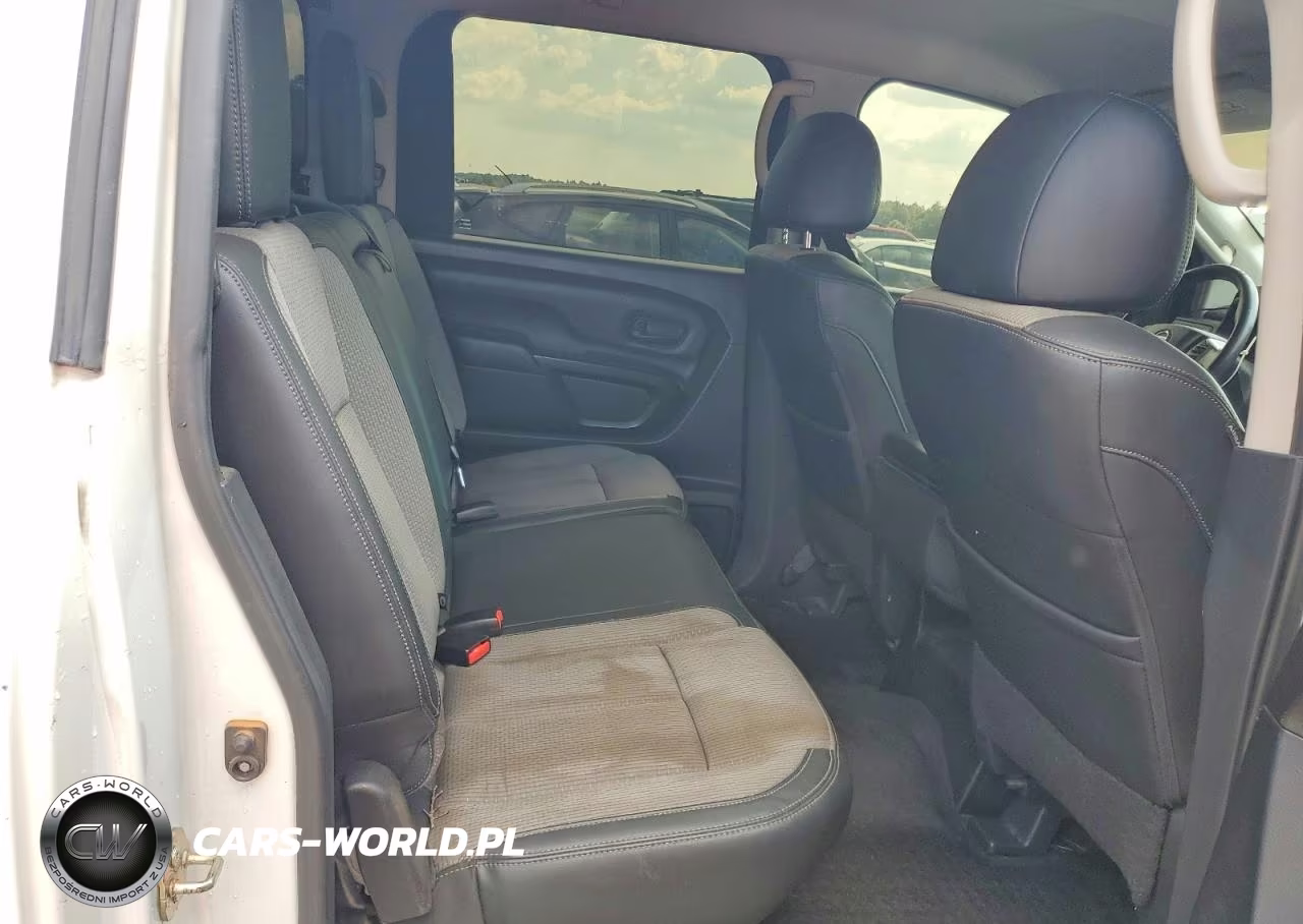 2017 Nissan Titan S VIN:1N6AA1EJ9HN556697 - 10