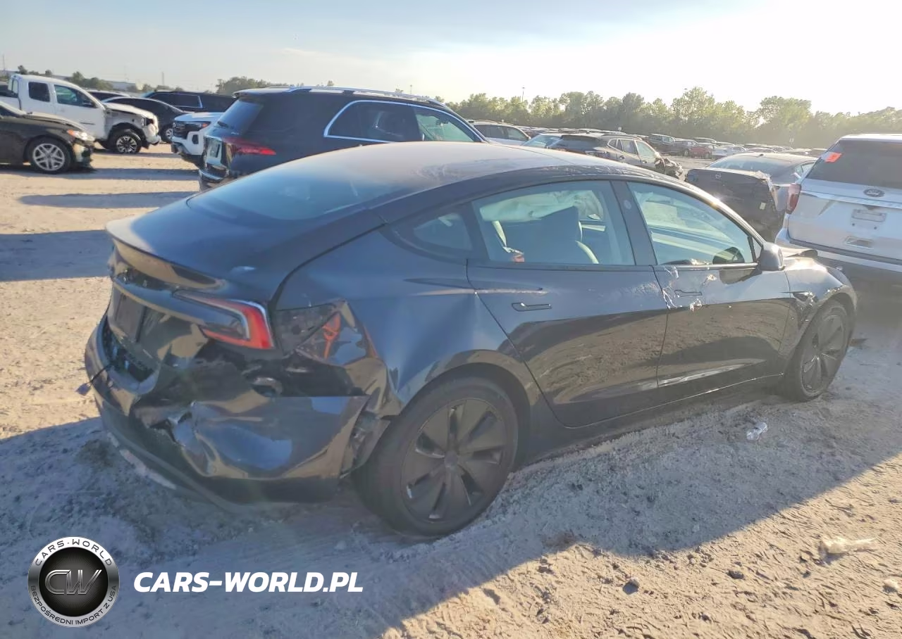 2024 Tesla Model 3 VIN:5YJ3E1EA9RF735550 - 3