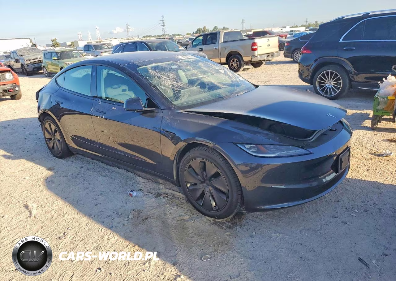 2024 Tesla Model 3 VIN:5YJ3E1EA9RF735550 - 4