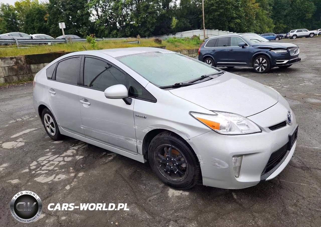 2012 Toyota Prius Three VIN:JTDKN3DU0C5443734 - 4
